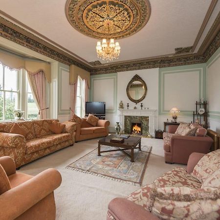 Отель Banoge House Donaghcloney Экстерьер фото