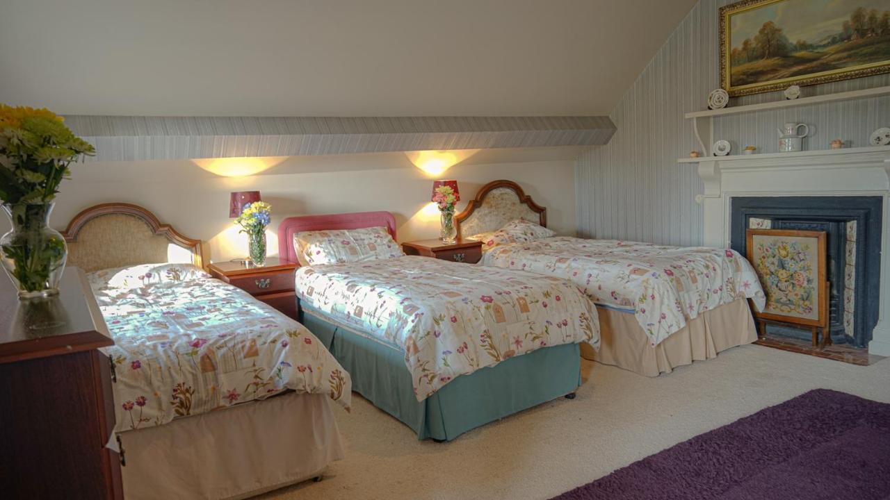 Отель Banoge House Donaghcloney Экстерьер фото